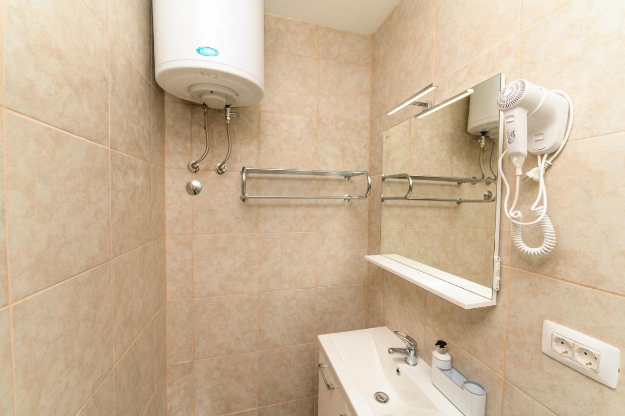 Miholascica Rooms Forever מראה חיצוני תמונה